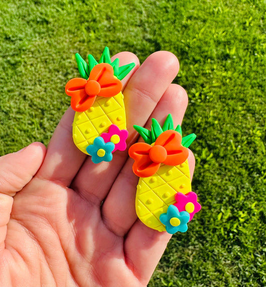 Ready to ship pineapple